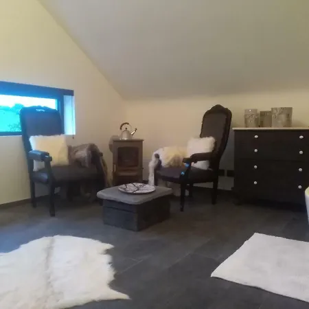 Oh Deer! Vaux-sur-Sure